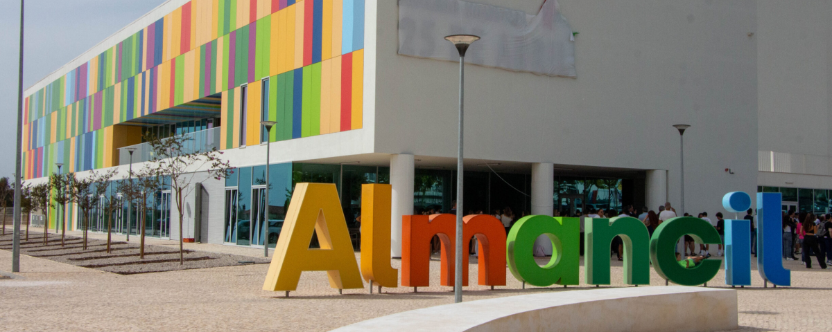 Canalizadores de emergência em Almancil
